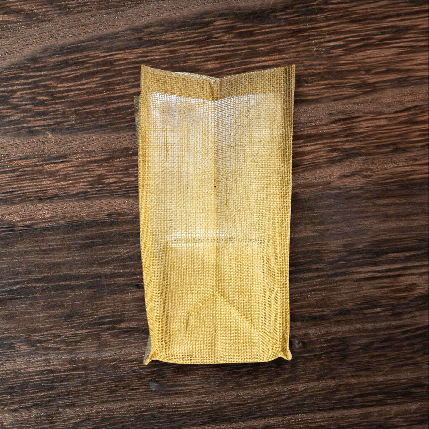 side view of a jute bag 